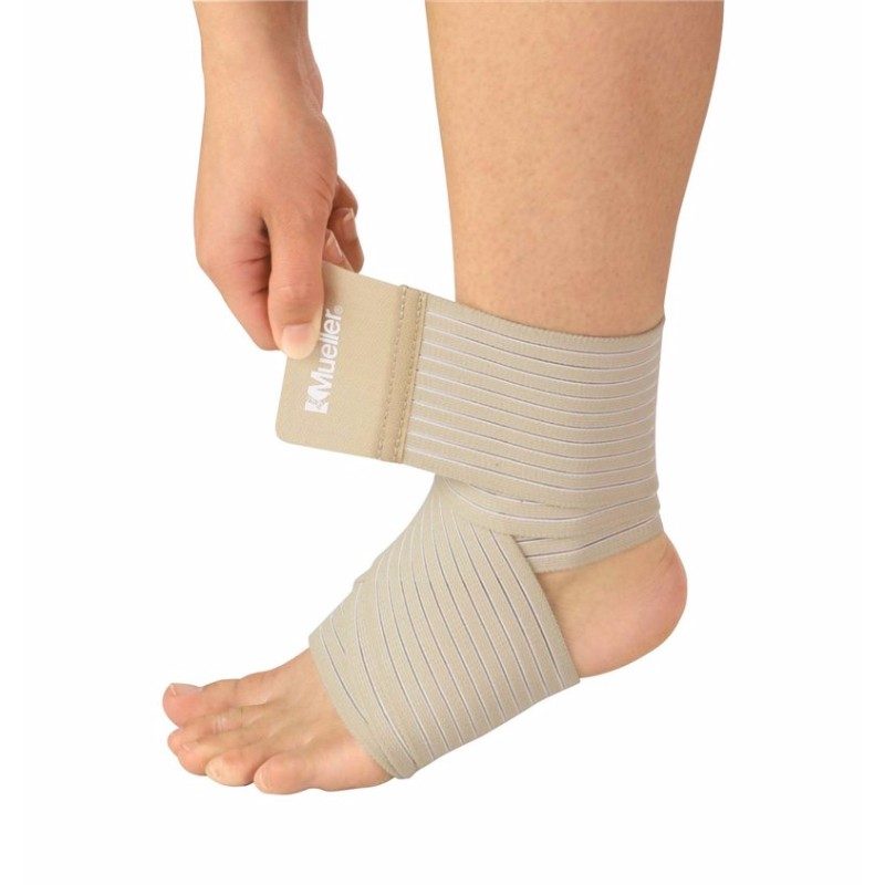Mueller Wonder Wrap - elasticated extra strength compression wrap