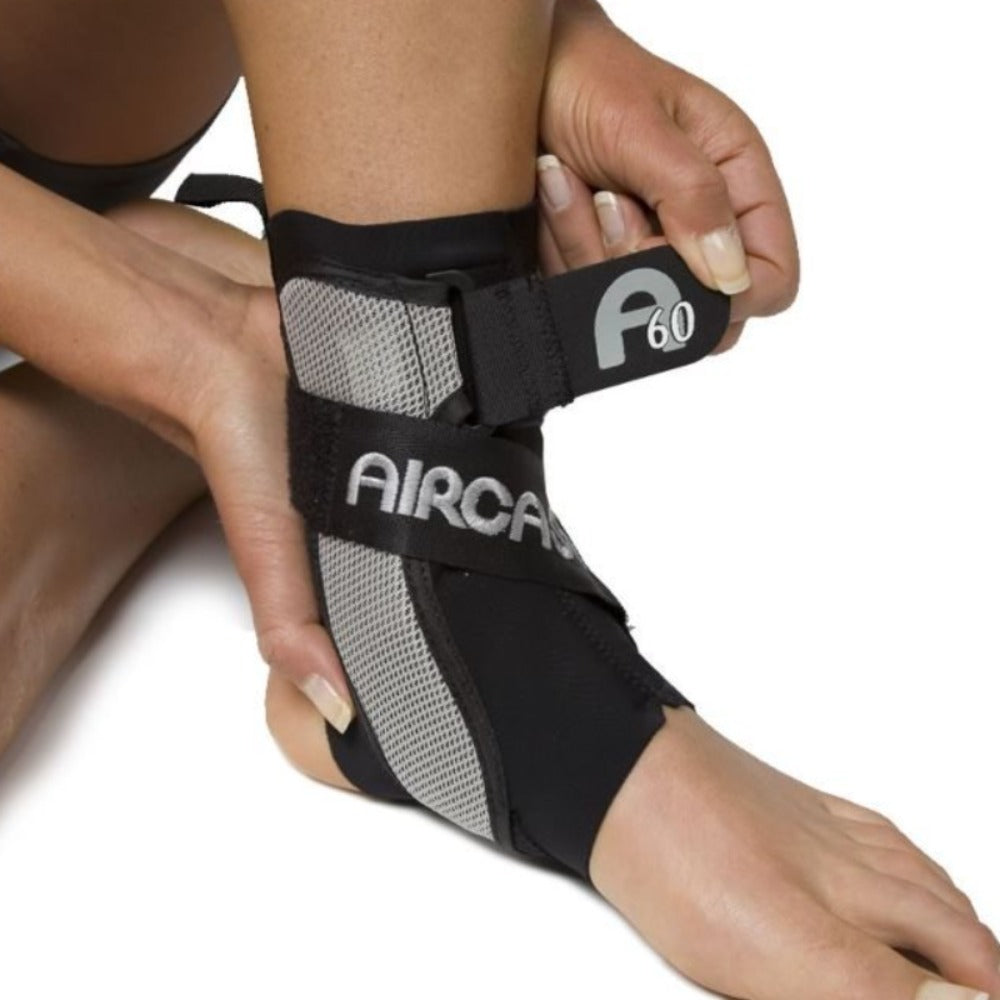 Aircast AirSport Ankle Support Brace, Right, Large